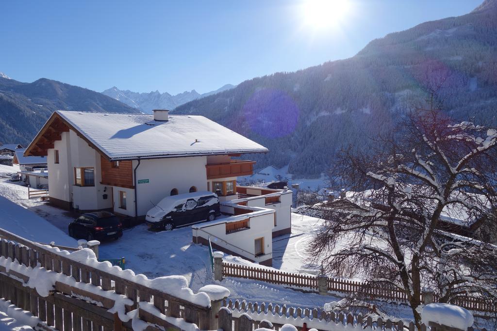 Landhaus Dangl Fliess Exterior foto